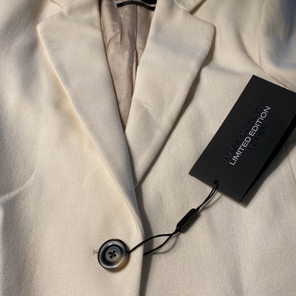 NWT. Massimo Dutti Limited Edition Off White Wool/Viscose Suit Blazer. Size 2. - Picture 11 of 12